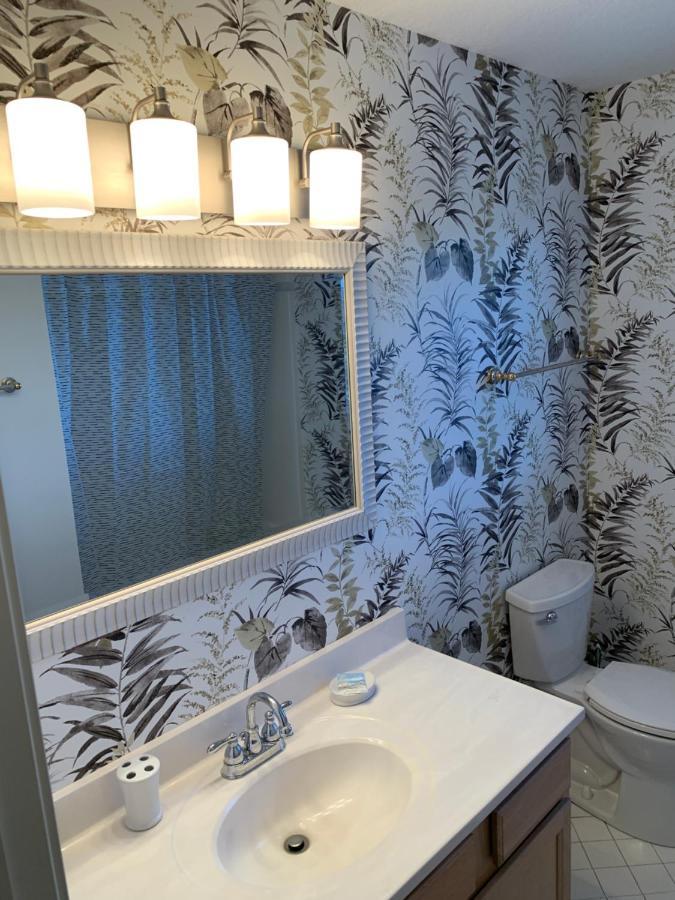 Pets Ok Rest A Shored A Secure And Comfortable Home Flat Screen T Vs In All Rooms Fully Stocked With Plenty Of Amenities Private Inground Pool Gas Fireplace Rents Sat To Sat Full Weeks Only Nags Head Exterior photo