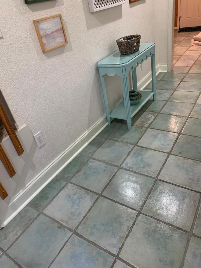 Pets Ok Rest A Shored A Secure And Comfortable Home Flat Screen T Vs In All Rooms Fully Stocked With Plenty Of Amenities Private Inground Pool Gas Fireplace Rents Sat To Sat Full Weeks Only Nags Head Exterior photo